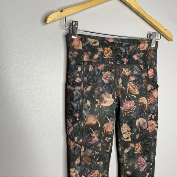 Lululemon Speed Up Tight Frosted Rose Multi - Picture 5 of 9